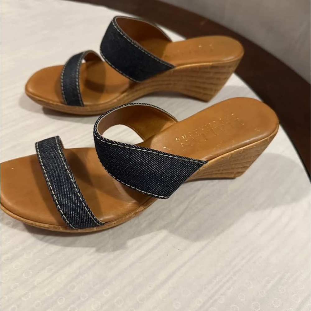 Italian Shoemakers Black and Tan Sandals